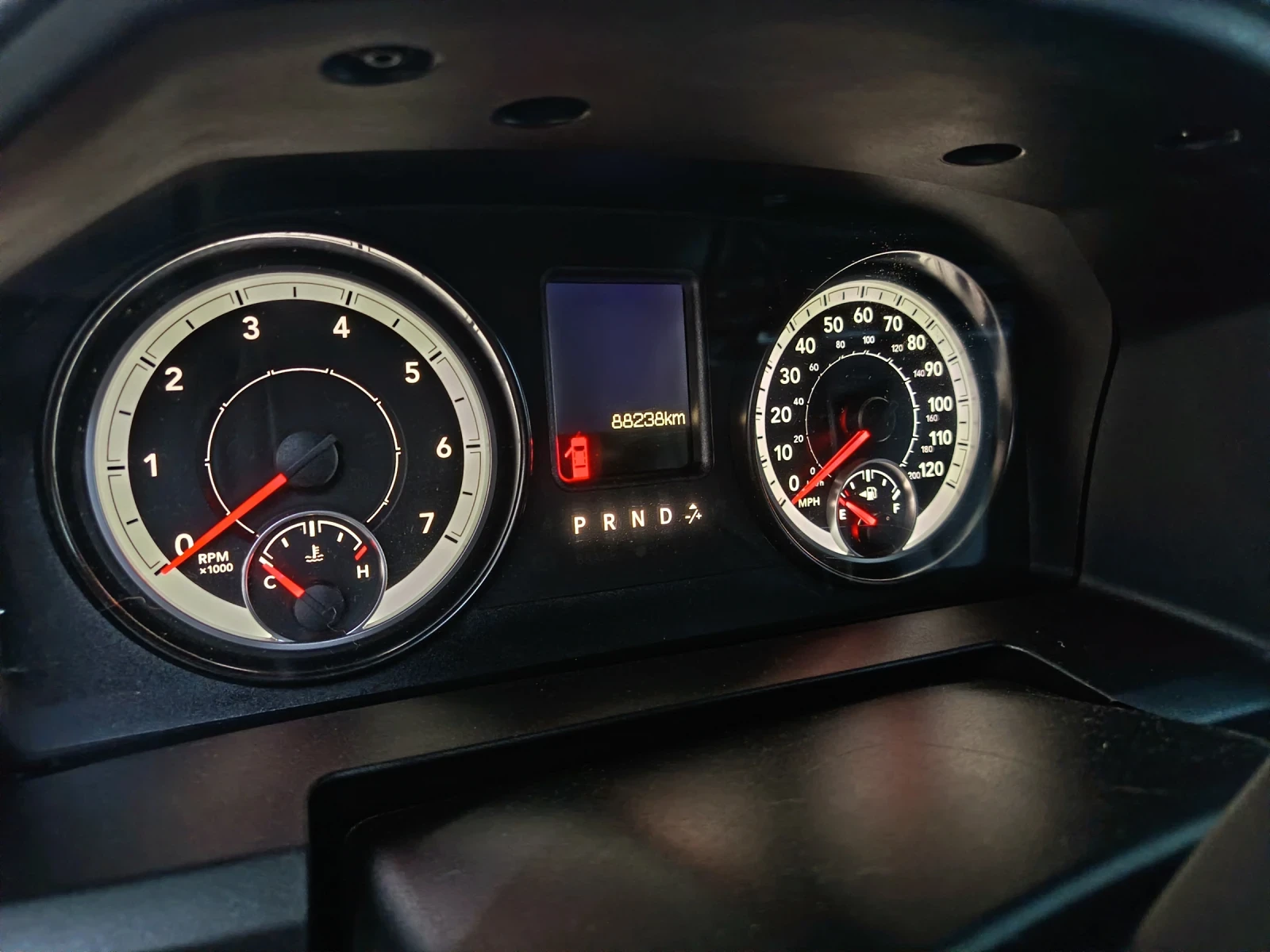 Dodge RAM 2500  - изображение 2