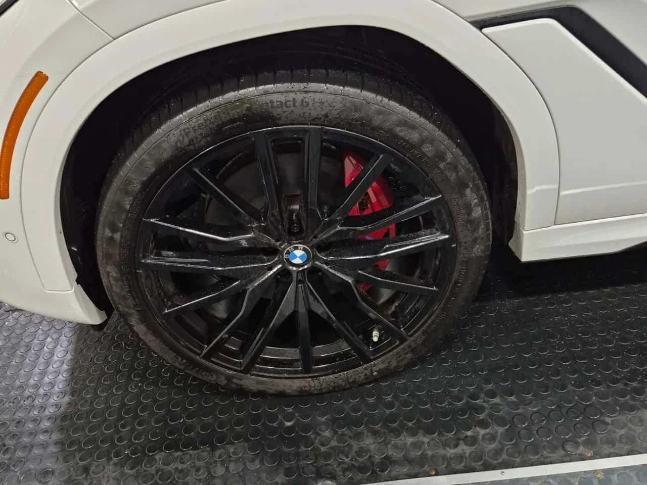 BMW X6 XDRIVE40I| HEAD-UP| PANO| 360| ОБДУХВАНЕ| , снимка 6 - Автомобили и джипове - 54191793