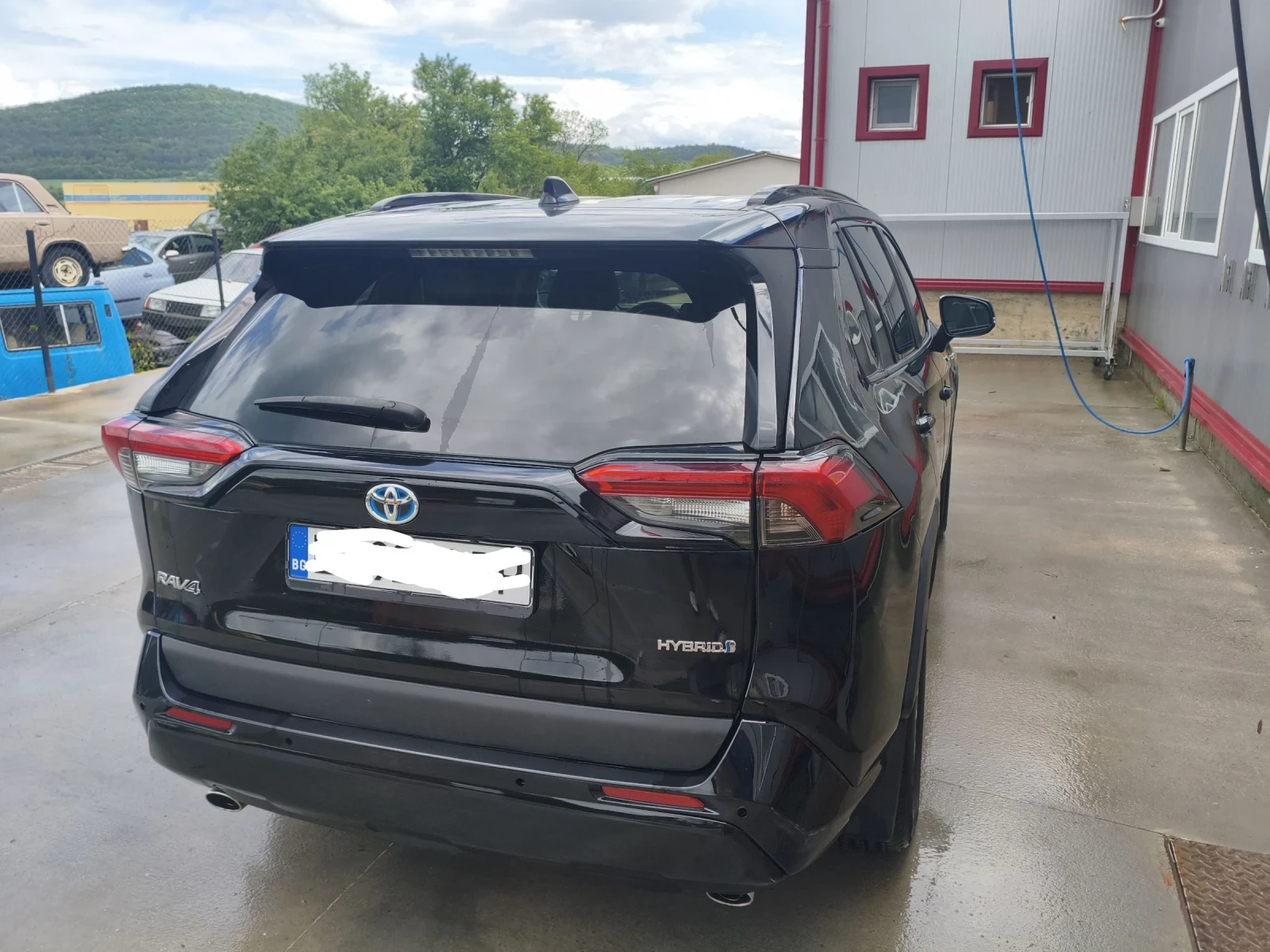 Toyota Rav4 HYBRID XLE AWD convenience package , снимка 6 - Автомобили и джипове - 54544060