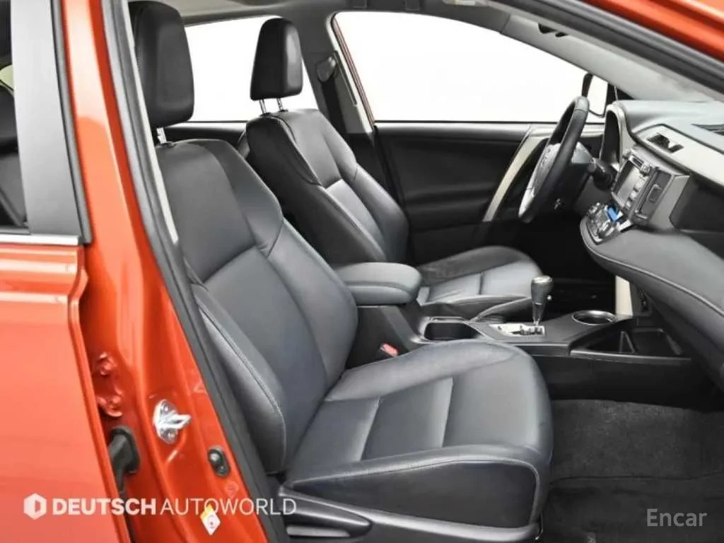 Toyota Rav4 4WD, снимка 10 - Автомобили и джипове - 54734229