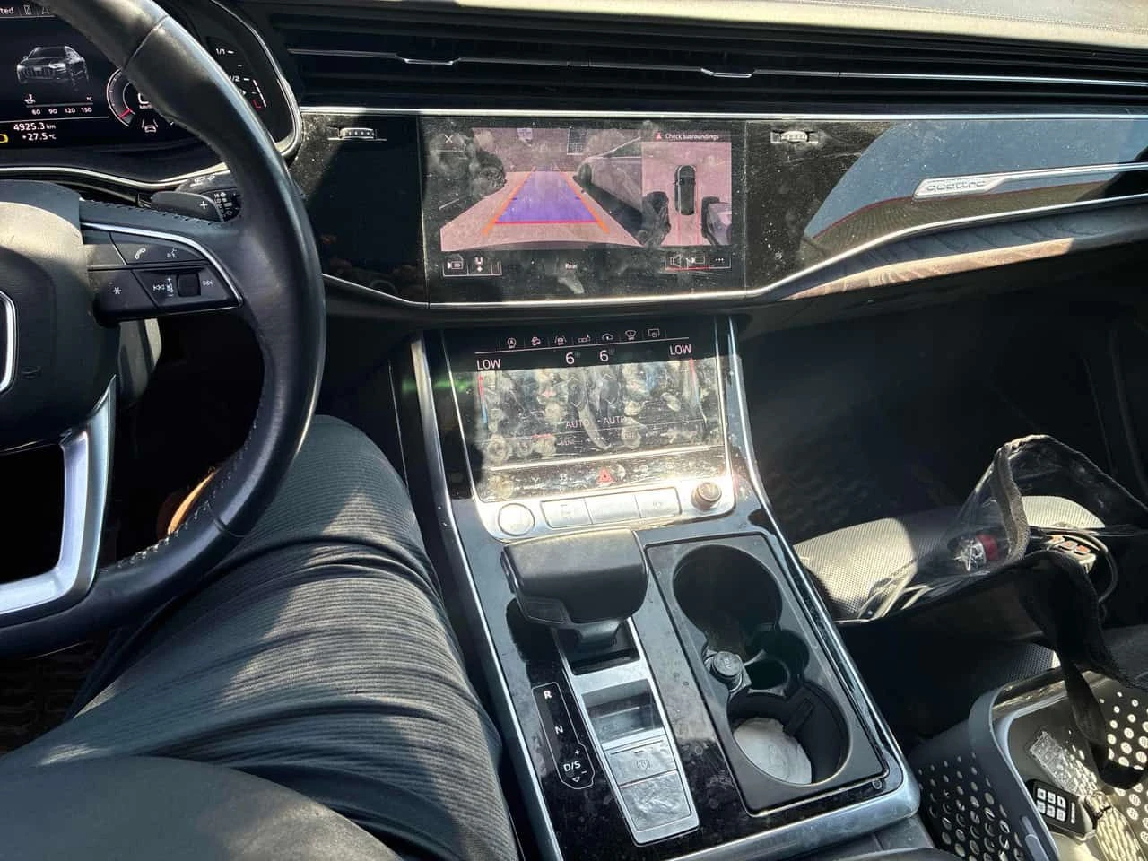 Audi Q8 * Technik * ДИСТРОНИК * 360 * ОБДУХВАНЕ, снимка 9 - Автомобили и джипове - 54756138