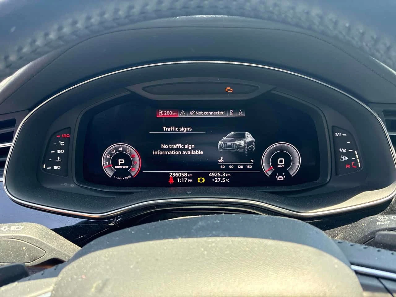 Audi Q8 * Technik * ДИСТРОНИК * 360 * ОБДУХВАНЕ, снимка 8 - Автомобили и джипове - 54756138
