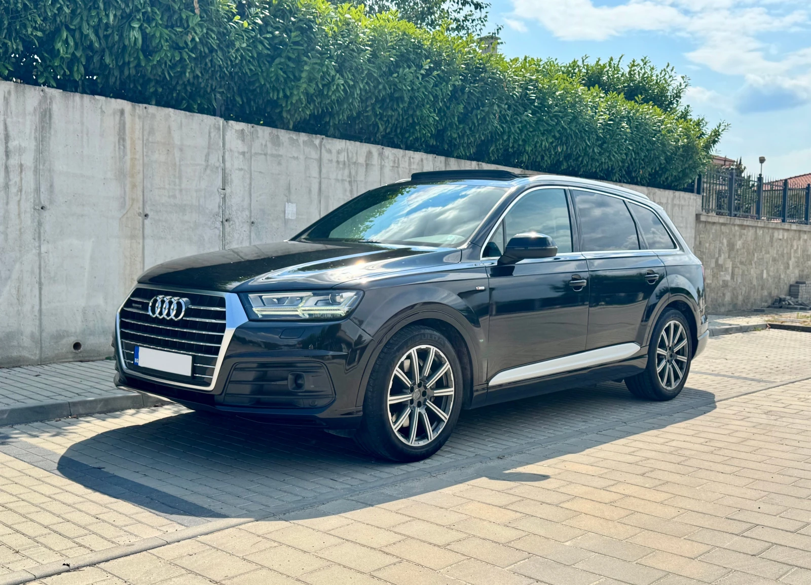 Audi Q7 S-Line* Pano* BOSE* Dis* 7-Местен* , снимка 7 - Автомобили и джипове - 55000386