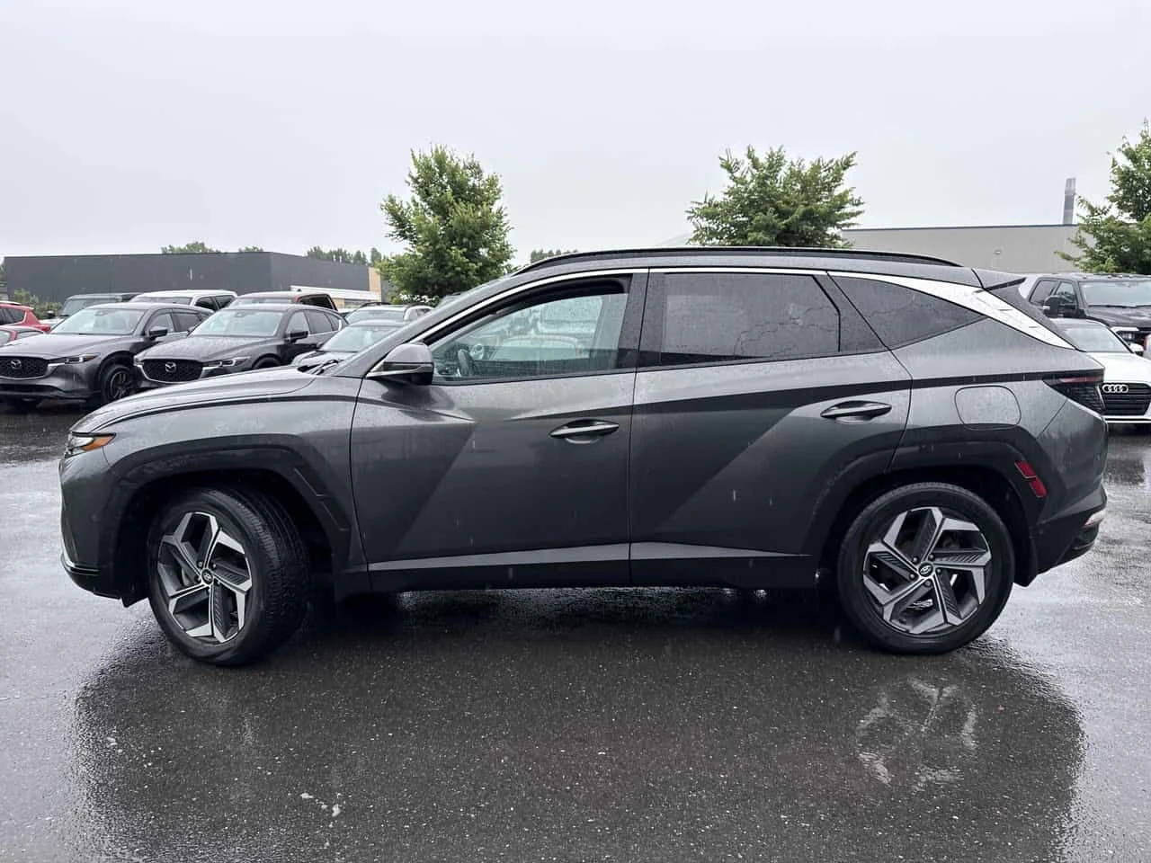 Hyundai Tucson Ultimate | CARFAX | АВТОКРЕДИТ БЕЗ ПЪРВОНАЧАЛНА , снимка 3 - Автомобили и джипове - 55270580