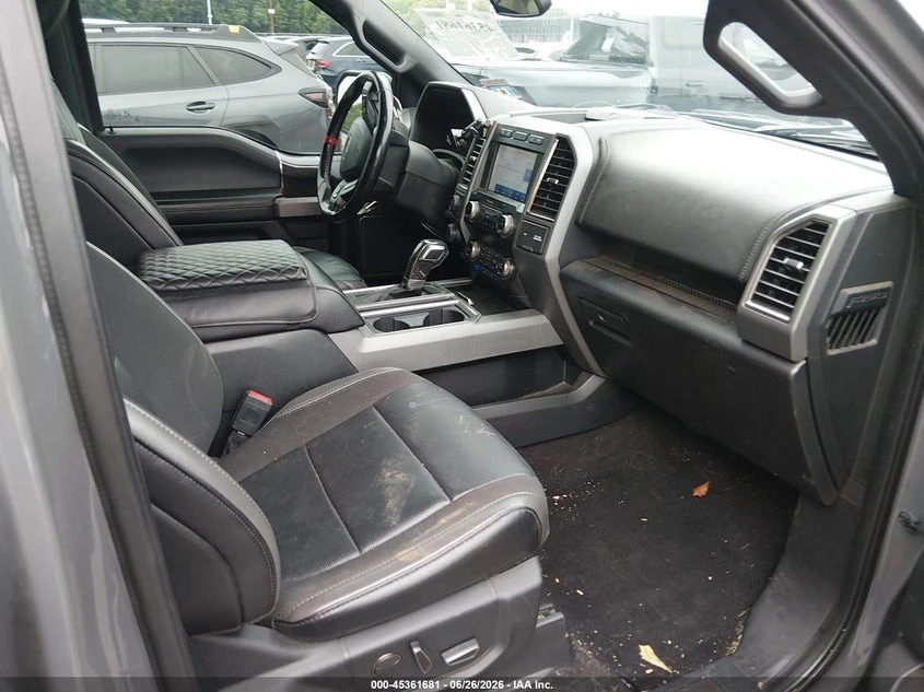 Ford F150 * RAPTOR* ПАНО* KEYLESS* Camera* ПОДГРЕВ* , снимка 10 - Автомобили и джипове - 55573514