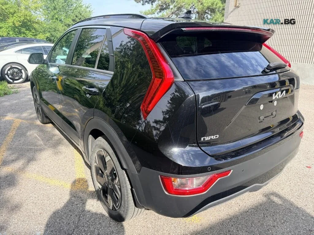 Kia Niro EV* КОЖА* ПОДГРЕВ* КАМЕРА* NAVI* LED* , снимка 3 - Автомобили и джипове - 55749667
