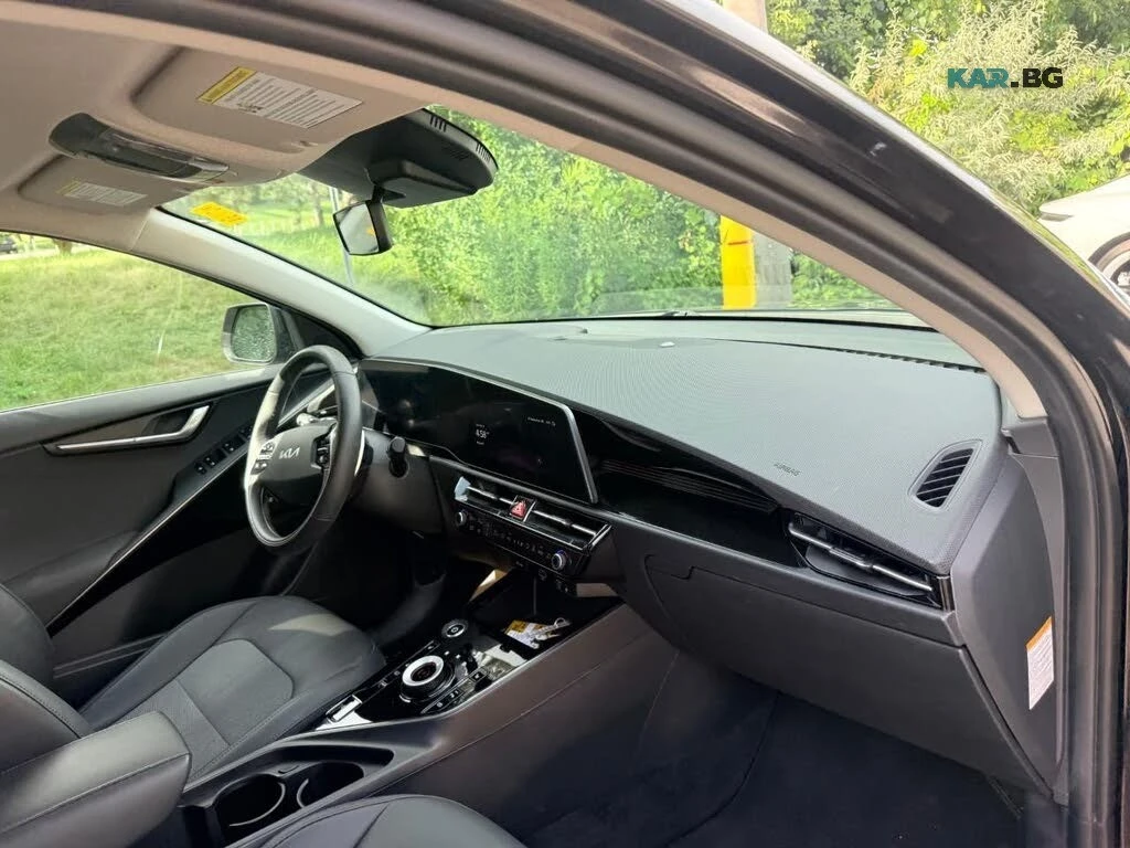 Kia Niro EV* КОЖА* ПОДГРЕВ* КАМЕРА* NAVI* LED* , снимка 15 - Автомобили и джипове - 55749667