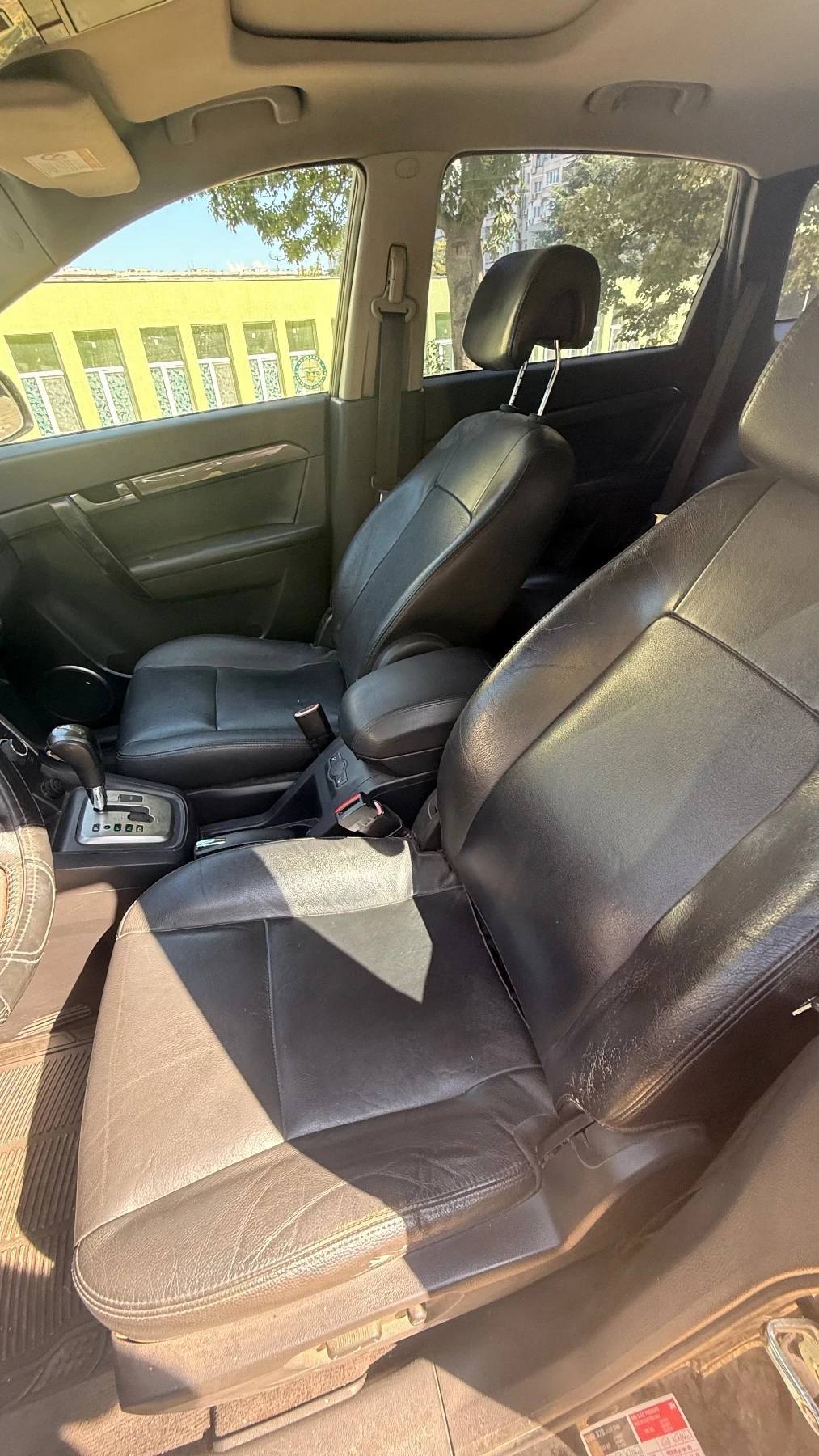 Chevrolet Captiva 3.2, снимка 9 - Автомобили и джипове - 55777760