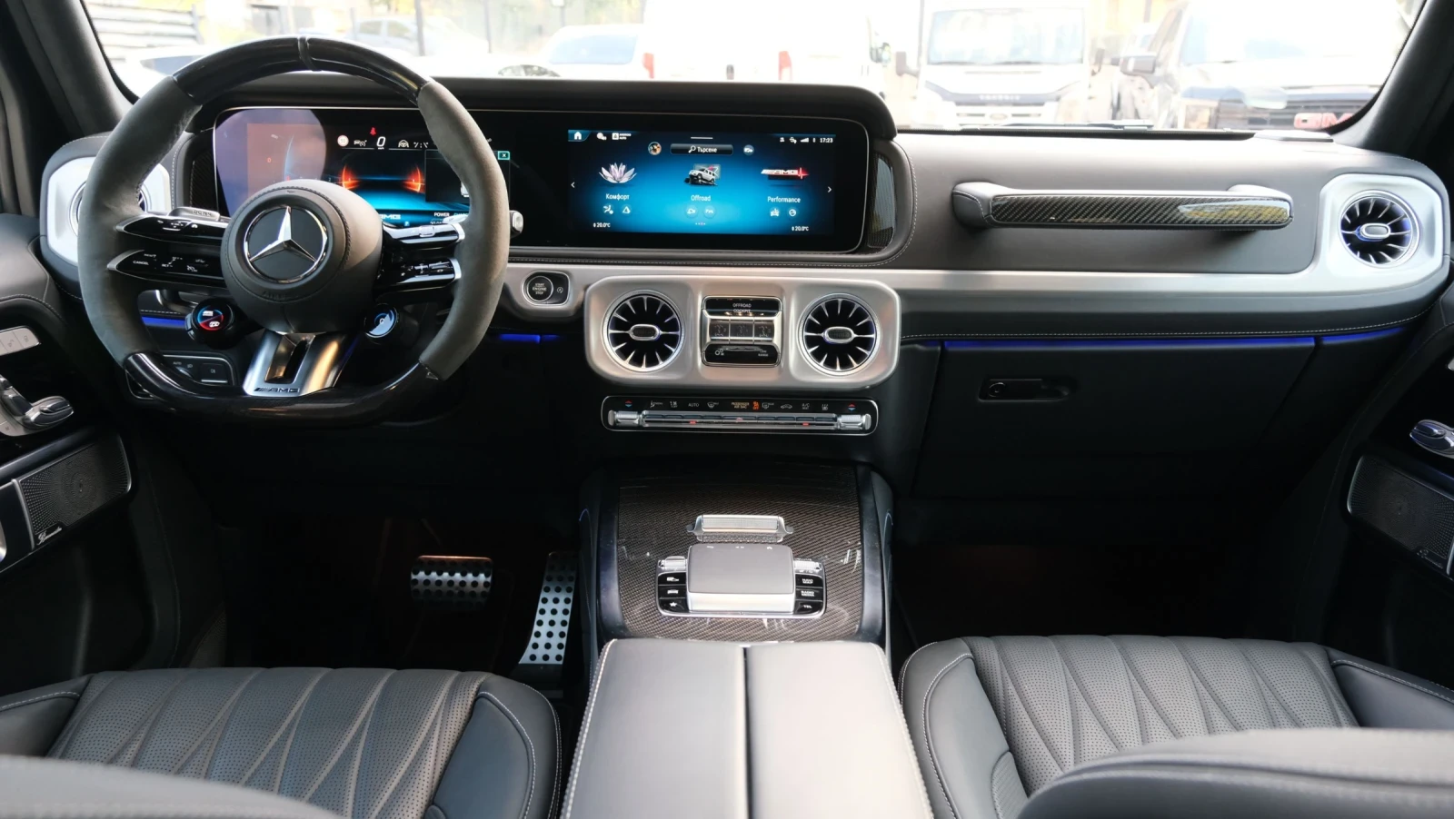 Mercedes-Benz G 63 AMG OLIVE MAGNO/FULL CARBON/PPF/A22/TV/SUPERIOR, снимка 13 - Автомобили и джипове - 56131660