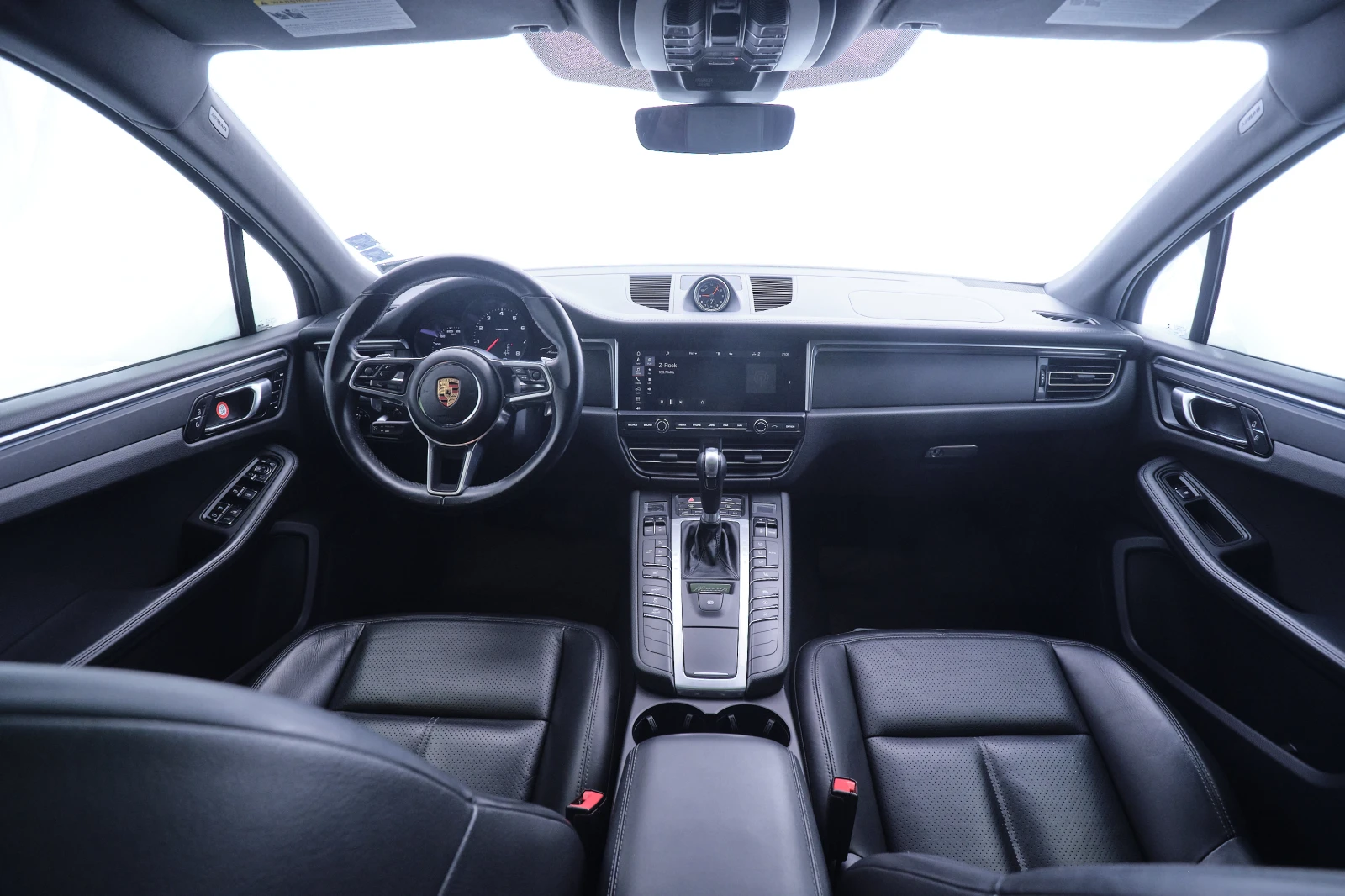 Porsche Macan, снимка 10 - Автомобили и джипове - 56439975