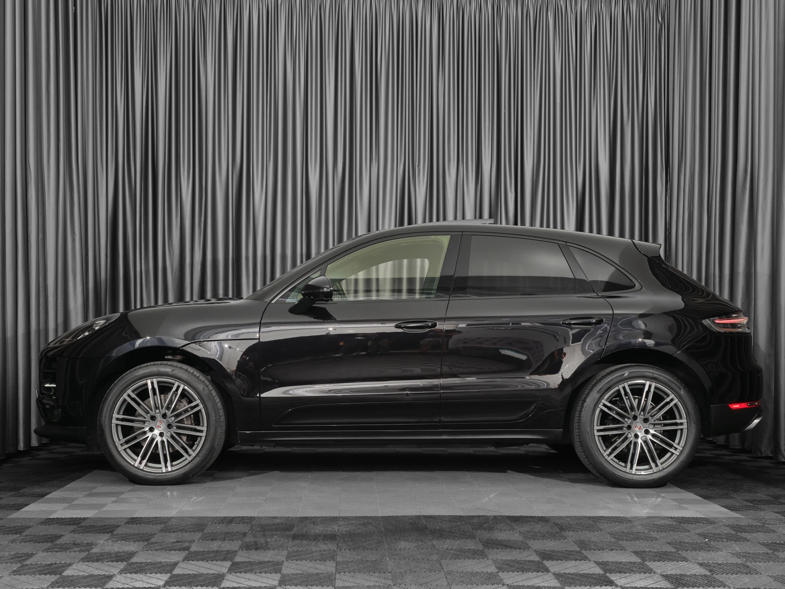Porsche Macan, снимка 8 - Автомобили и джипове - 56439975