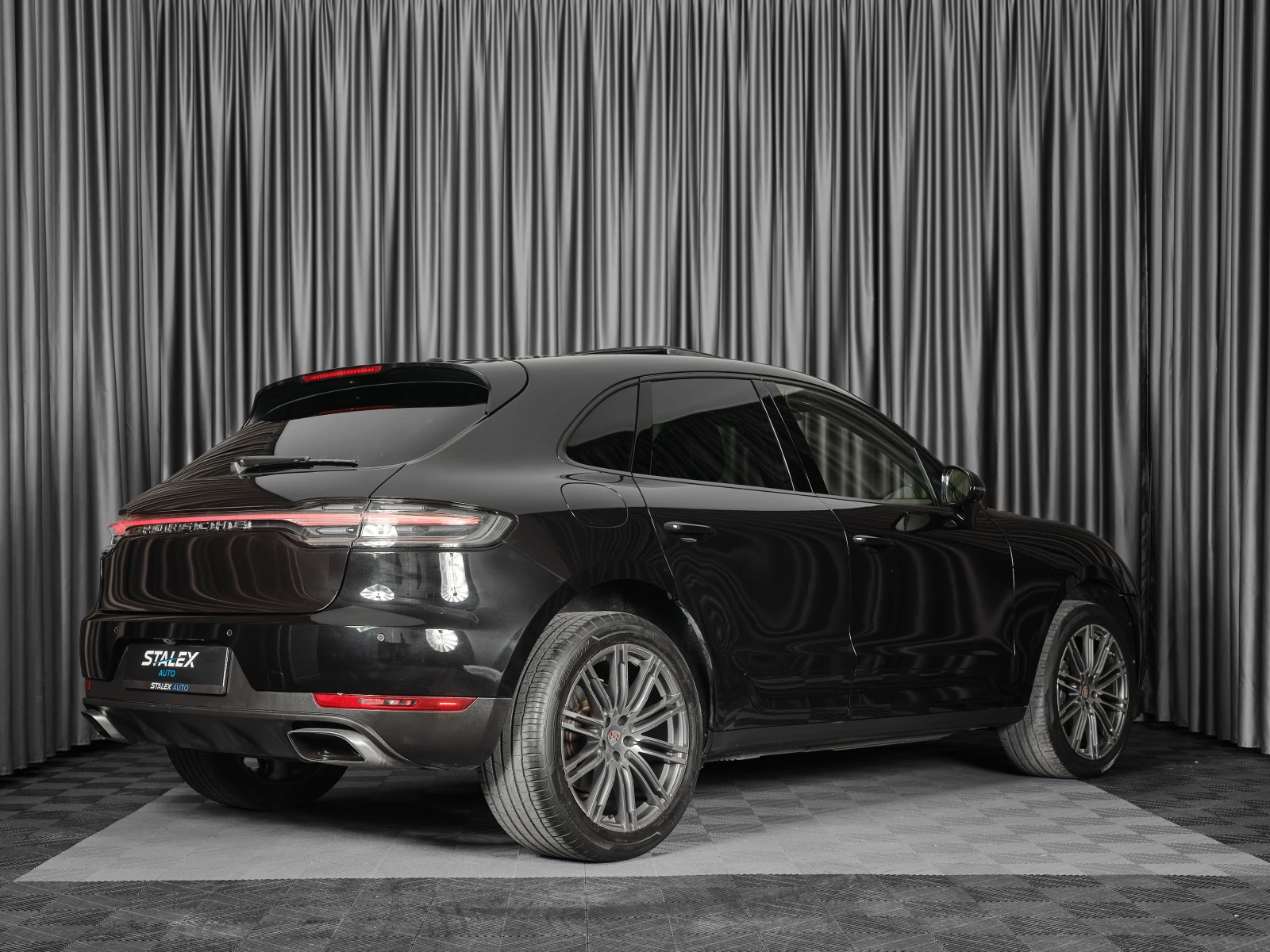 Porsche Macan, снимка 5 - Автомобили и джипове - 56439975