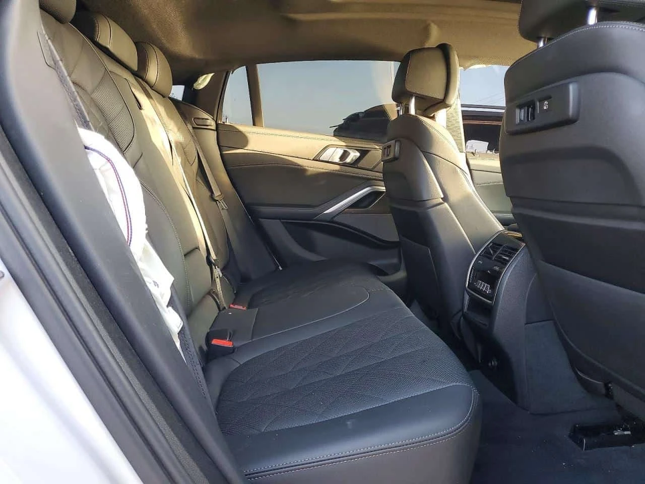BMW X6 * xDrive40i * CARFAX * 2 ����� | Mobile.bg � ����������� 10