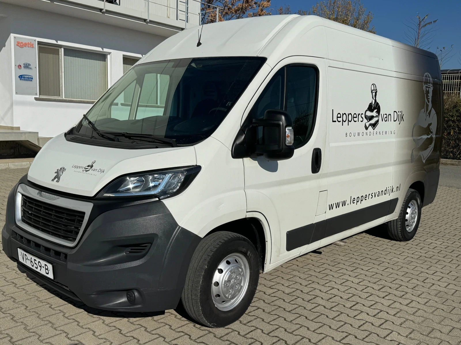 Peugeot Boxer 2, 2 HDI* Kлиматик* Средна База - изображение 3