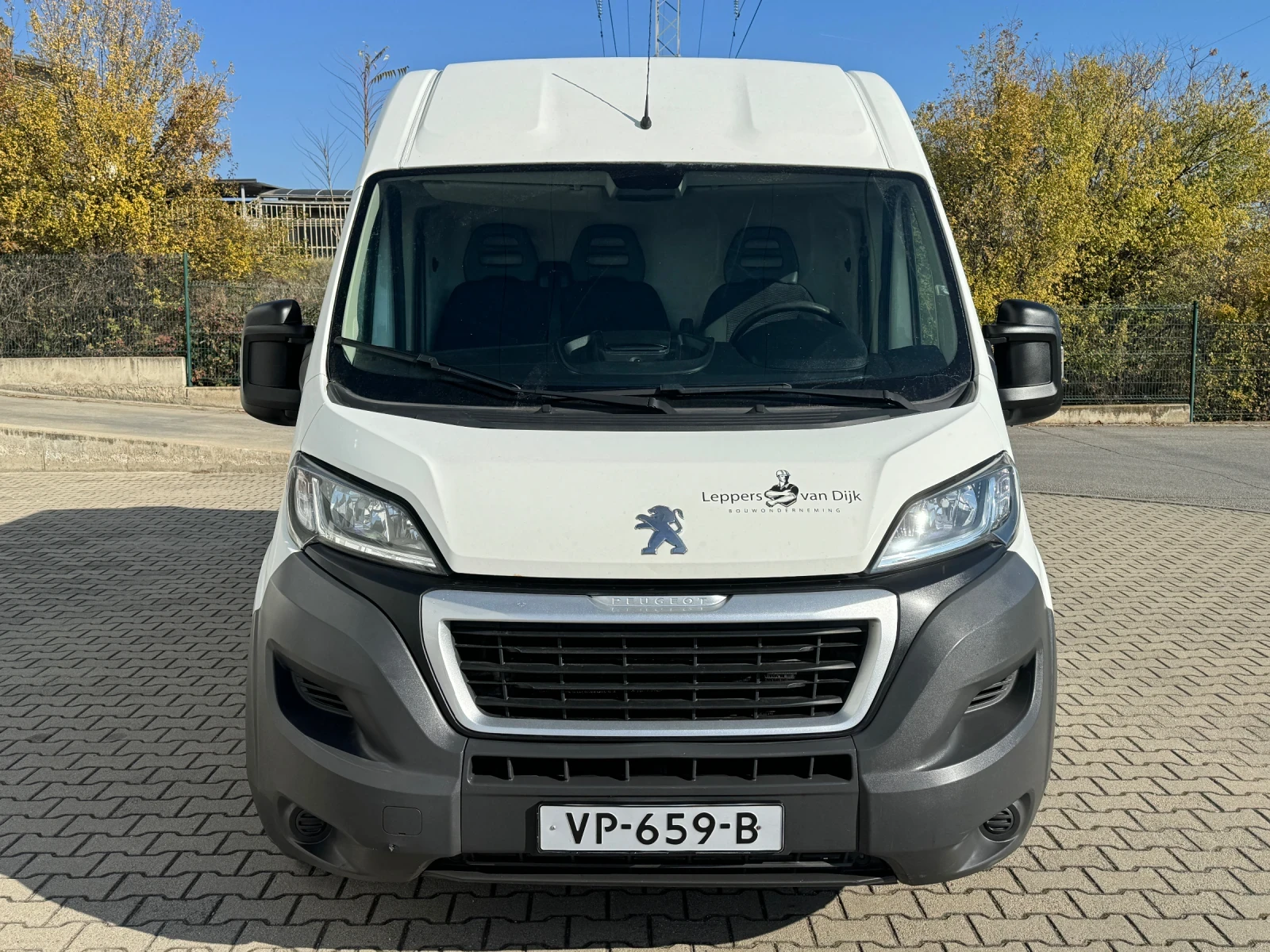 Peugeot Boxer 2, 2 HDI* Kлиматик* Средна База - изображение 2