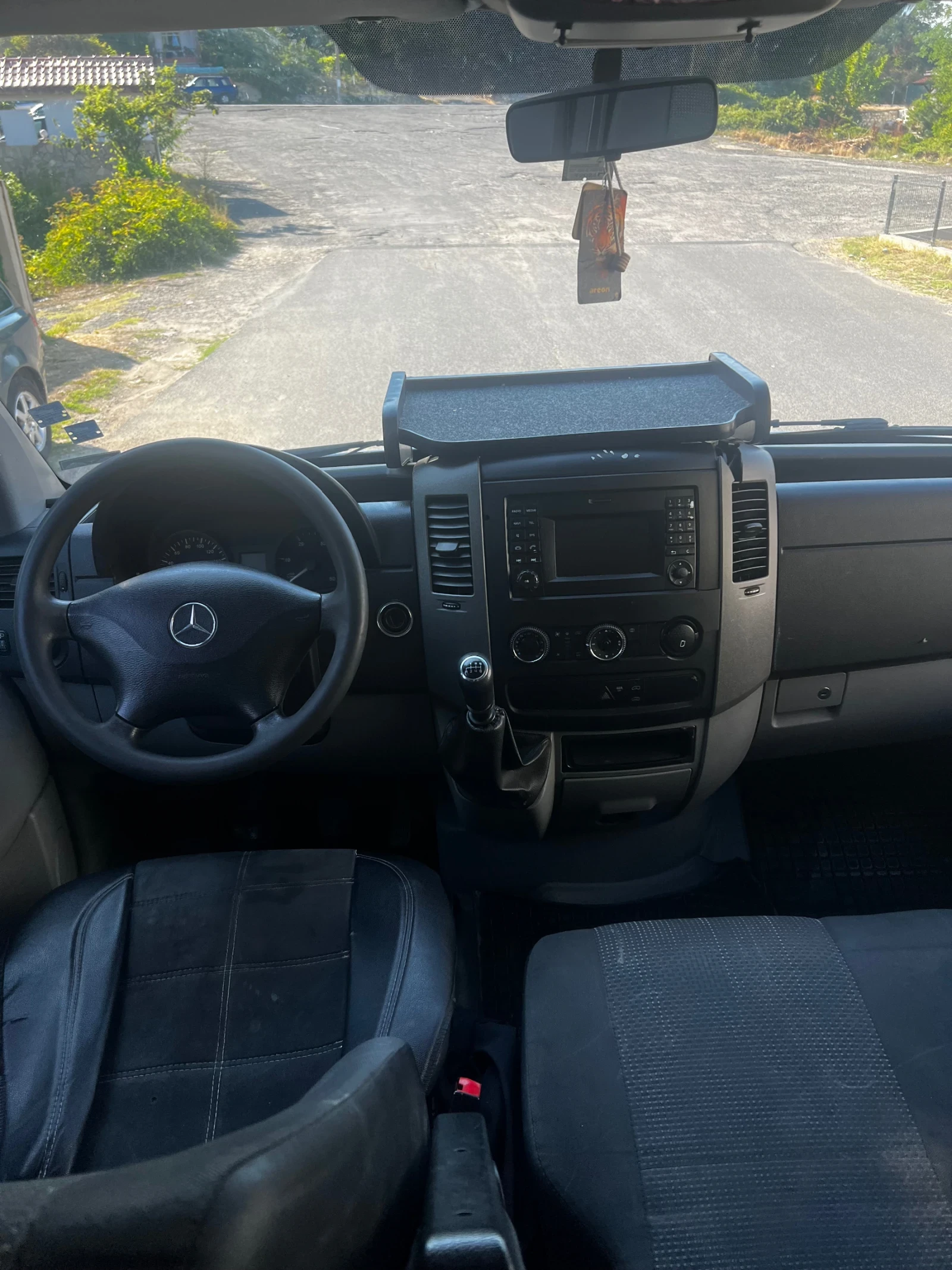 Mercedes-Benz Sprinter 315 5+ 1 Климатик - изображение 6