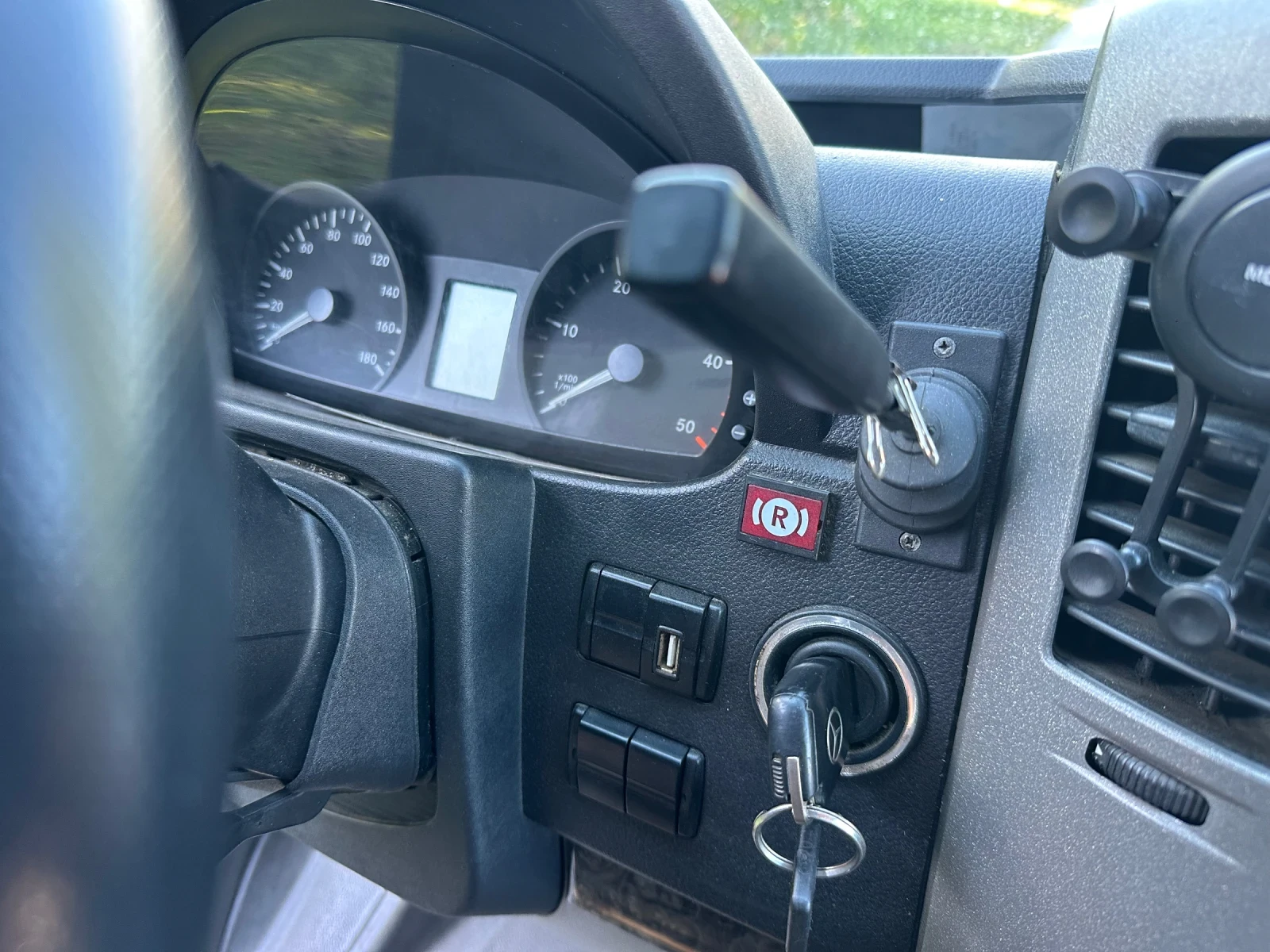 Mercedes-Benz Sprinter, снимка 14 - Бусове и автобуси - 55240708