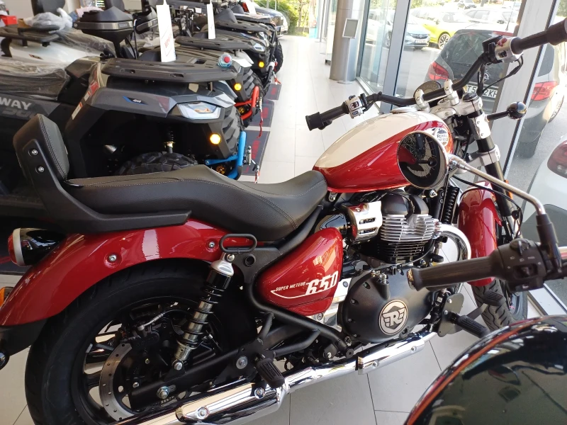 Royal Enfield Super Meteor 650, снимка 3 - Мотоциклети и мототехника - 47153877