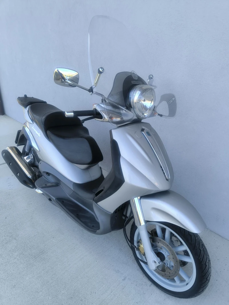 Piaggio Beverly 500 ie, 2003 година , снимка 9 - Мотоциклети и мототехника - 51011615