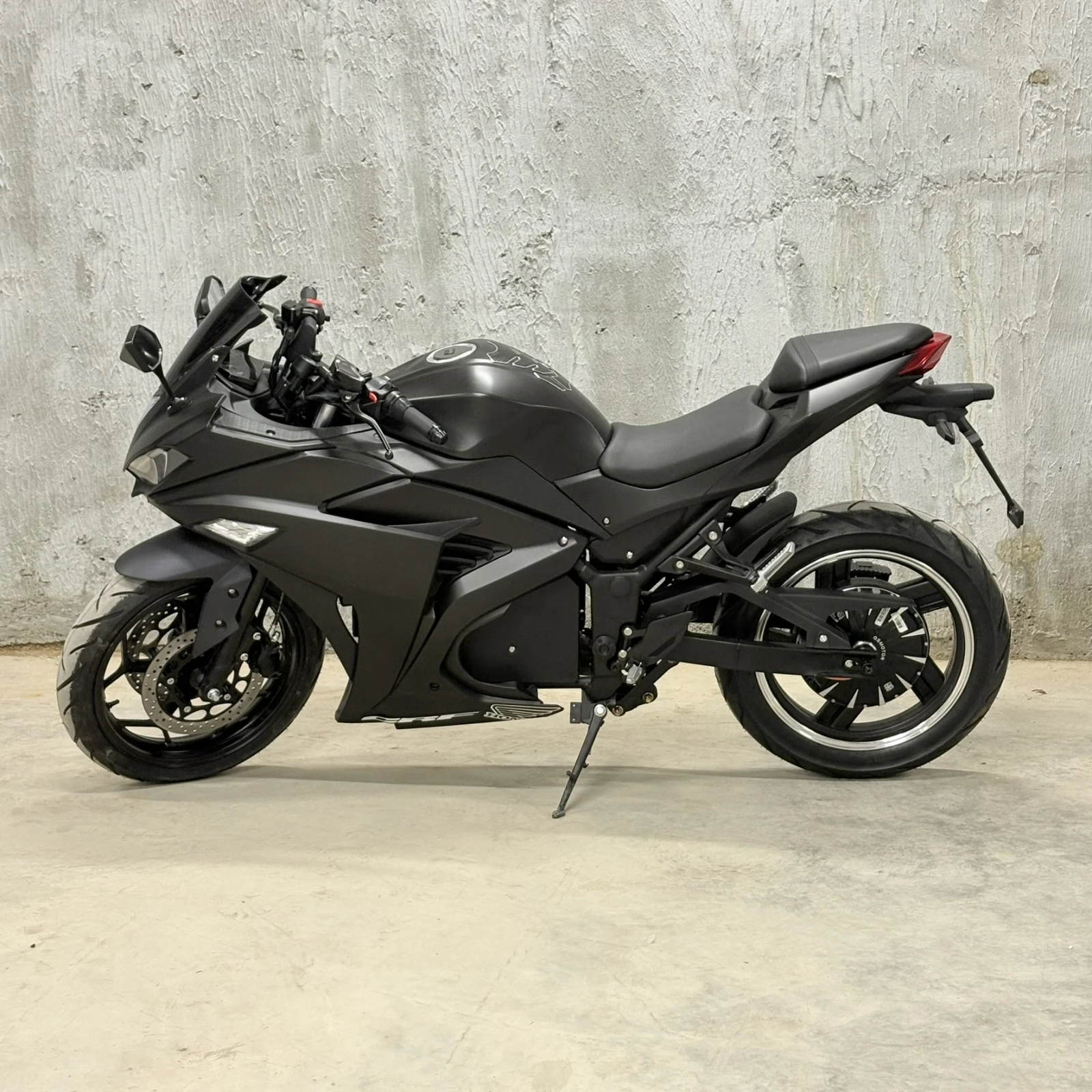 Поръчкови Други INFINIQI, снимка 1