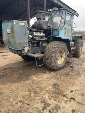 Трактор Т Т150 НОВ МОДЕЛ ПРОБЛЕМ В МОТОРА ИМА КАПАЦИ , снимка 2