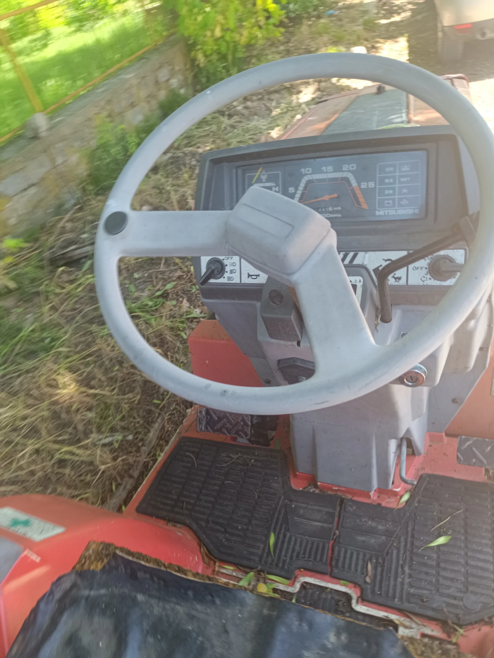 Трактор Mitsubishi MT20D, снимка 4 - Селскостопанска техника - 54816891