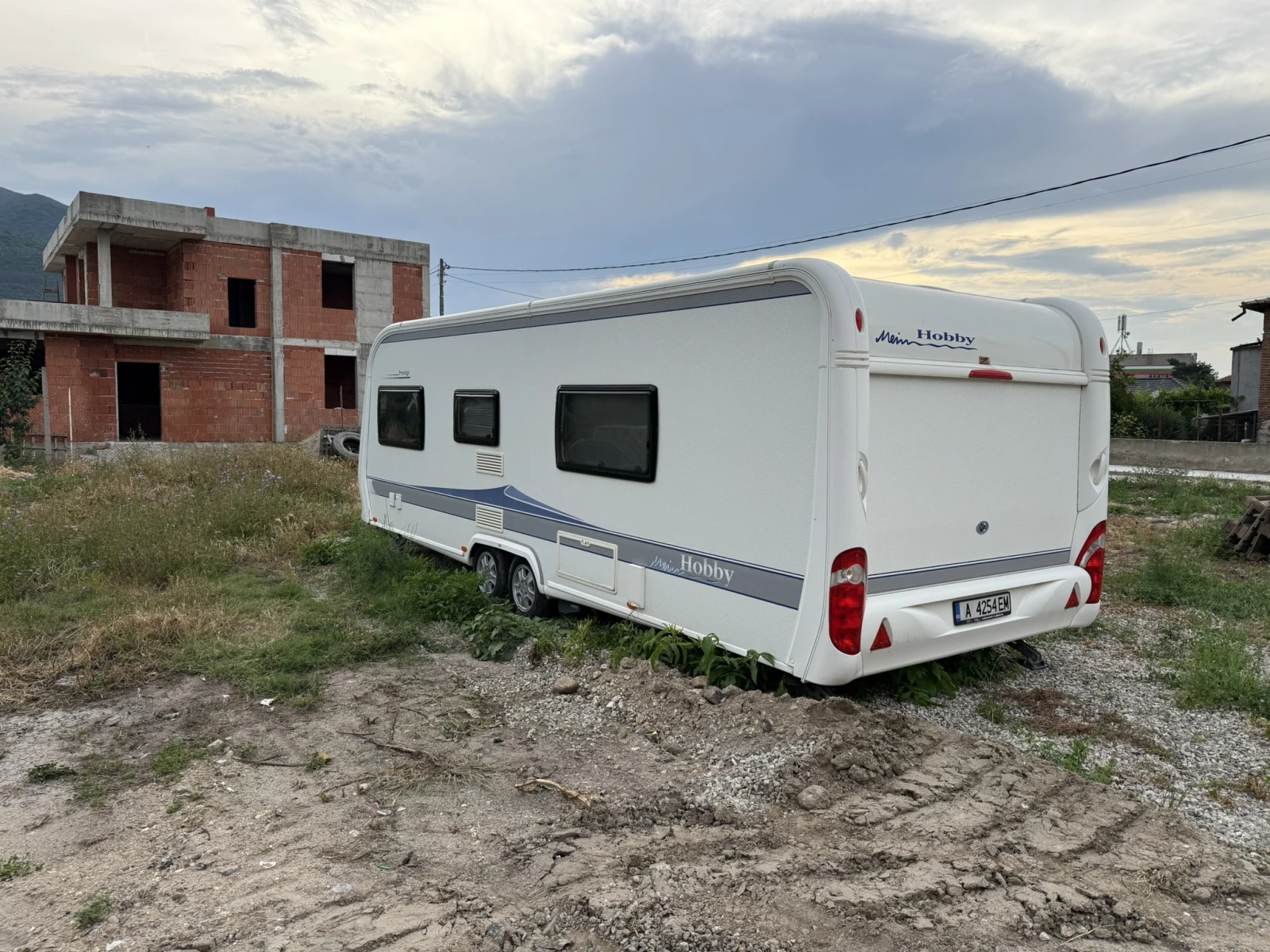 Каравана Hobby 650 - изображение 2
