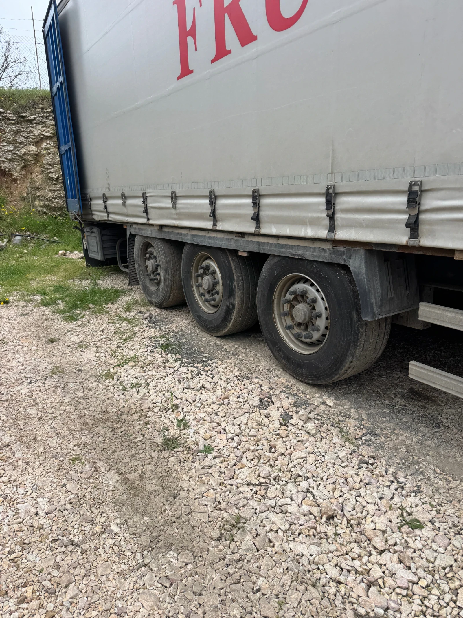 Полуремарке Krone, снимка 7 - Ремаркета - 54216747