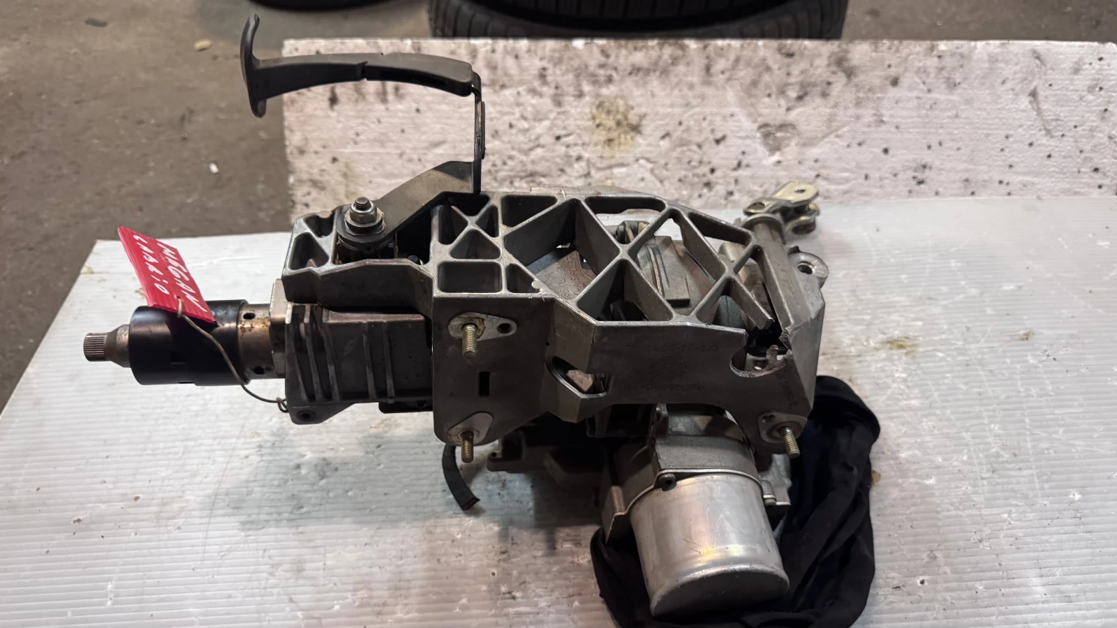    /   Renault Megane - TF185. 04. 22-6 /  184. 05-11 / 8200445349 / | Mobile.bg   2