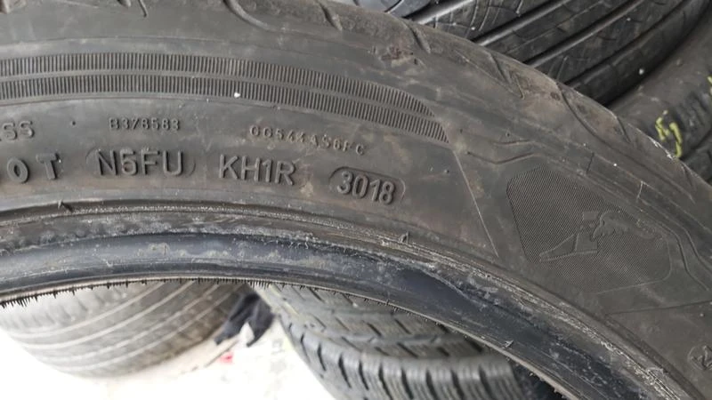 Гуми Летни 235/45R18, снимка 9 - Гуми и джанти - 29279296