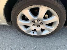 Toyota Avensis 2.0vvt-i 147к.с Автомат НА ЧАСТИ, снимка 13