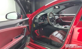 Kia Stinger 3.3 Turbo AWD GT, снимка 10