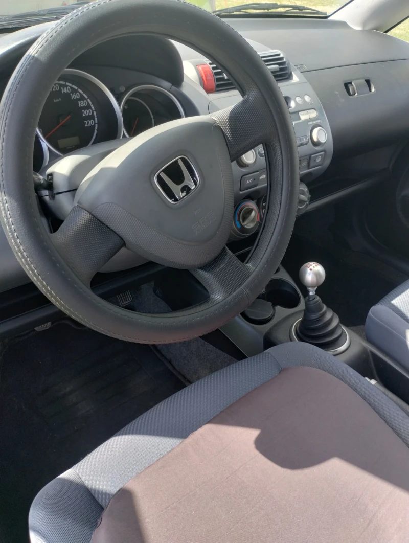 Honda Jazz, снимка 5 - Автомобили и джипове - 47844210