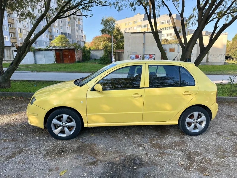 Skoda Fabia, снимка 3 - Автомобили и джипове - 47770880