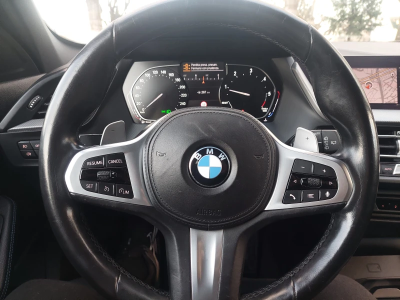 BMW 118 d 150ps M-Sport, снимка 7 - Автомобили и джипове - 48303288