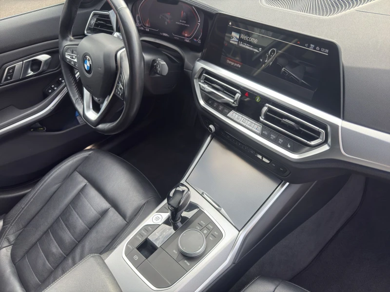 BMW 320 320d X Drive Luxury Line, снимка 14 - Автомобили и джипове - 49314244