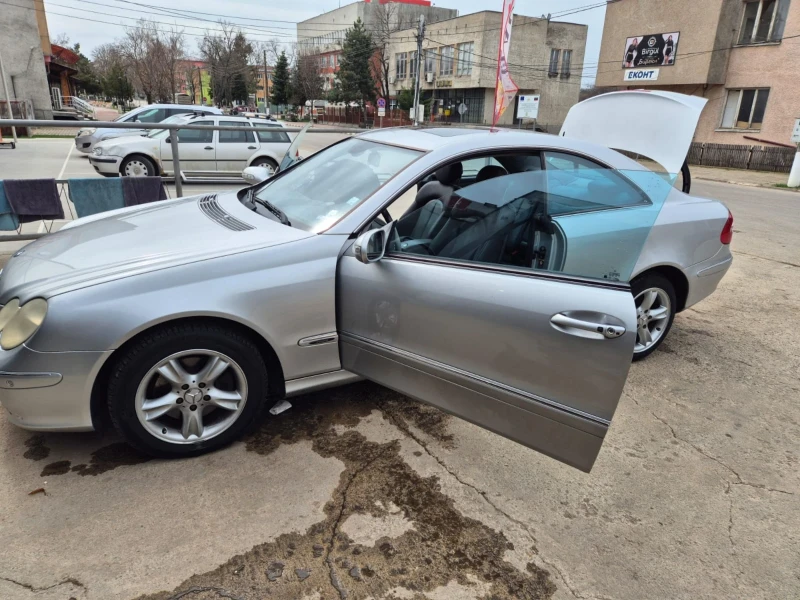 Mercedes-Benz CLK, снимка 1 - Автомобили и джипове - 49534596