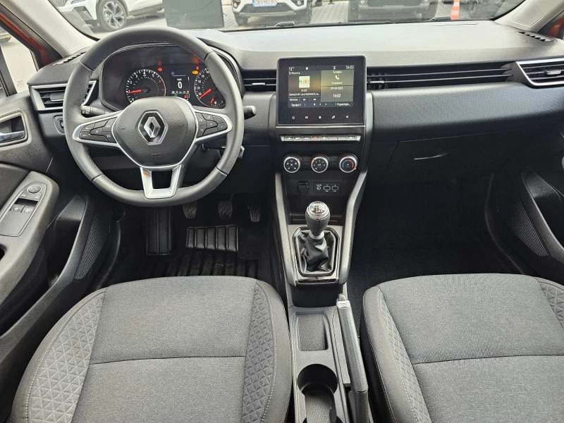 Renault Clio 1.0 TCe 90 Stop&Start, снимка 7 - Автомобили и джипове - 51189763