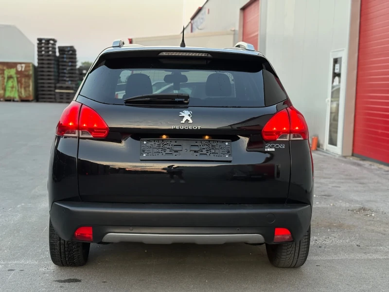 Peugeot 2008 1.6 HDI* Allure* Navi* Кожа* Светещ таван* Парктро, снимка 6 - Автомобили и джипове - 50949084