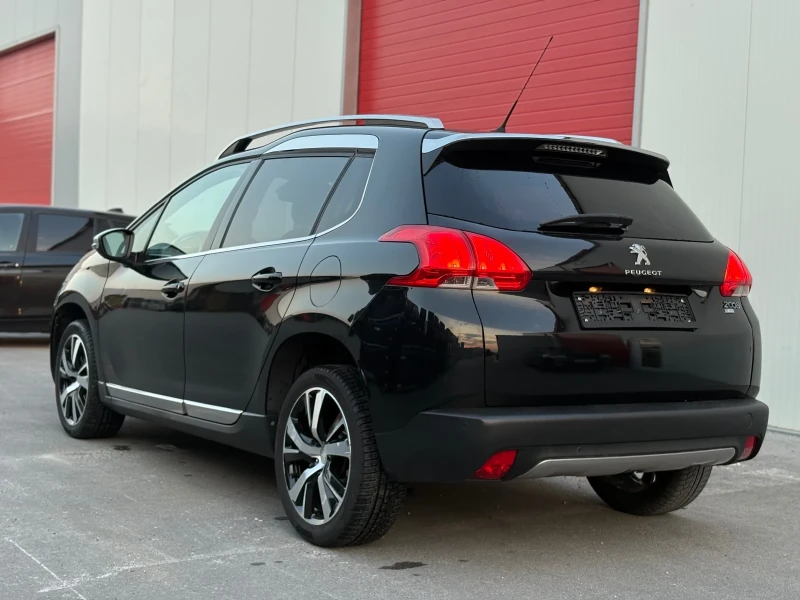 Peugeot 2008 1.6 HDI* Allure* Navi* Кожа* Светещ таван* Парктро, снимка 4 - Автомобили и джипове - 50949084