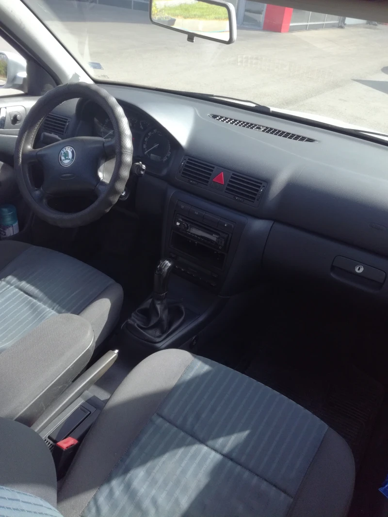 Skoda Octavia, снимка 15 - Автомобили и джипове - 52290554