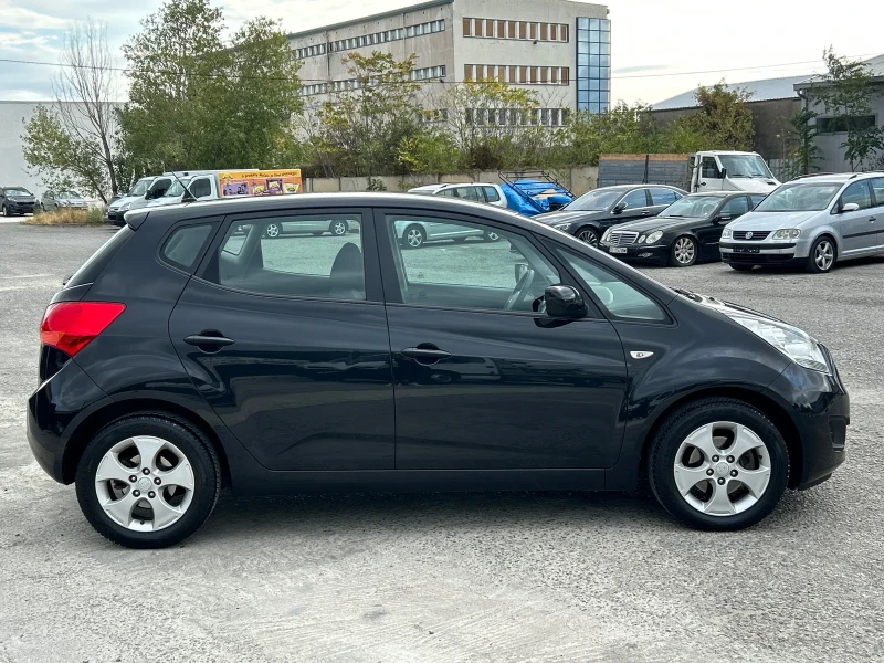 Kia Venga 1.4 CRDI 90к.с ТОП Състояние , снимка 5 - Автомобили и джипове - 51850644