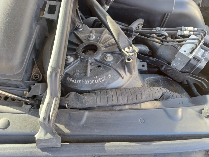 BMW 520, снимка 9 - Автомобили и джипове - 52000826