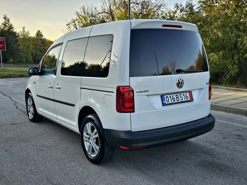 VW Caddy 2.0 Tdi -150к.с Пътнически. Навигация. , снимка 6 - Автомобили и джипове - 52160545