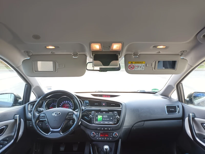 Kia Ceed 1.6 GRDI/136 к.с., снимка 9 - Автомобили и джипове - 52513764
