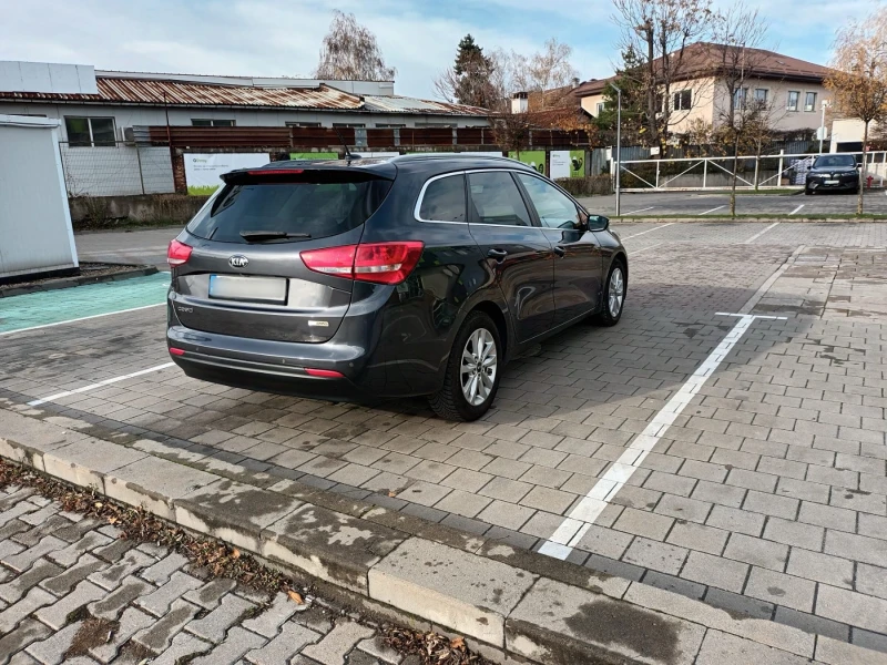 Kia Ceed 1.6 GRDI/136 к.с., снимка 5 - Автомобили и джипове - 52513764