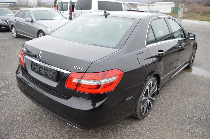 Mercedes-Benz E 200 2.2CDI-AMG-FULL EKSTRI, снимка 5 - Автомобили и джипове - 53054549