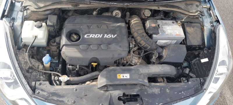 Hyundai I40 1.7 CRDI, снимка 11 - Автомобили и джипове - 53222031