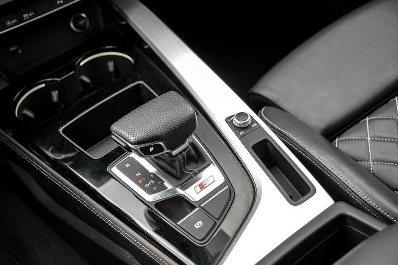 Audi S4 TFSI 3.0 * PROGRESSIV * АвтоКредит * (ЦЕНА ДО БГ), снимка 12 - Автомобили и джипове - 53251882