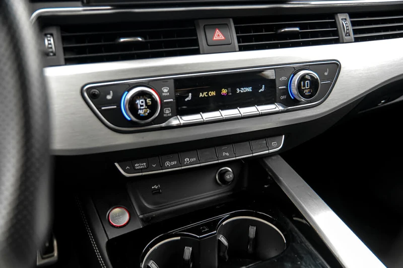 Audi S4 TFSI 3.0 * PROGRESSIV * АвтоКредит * (ЦЕНА ДО БГ), снимка 15 - Автомобили и джипове - 53251882